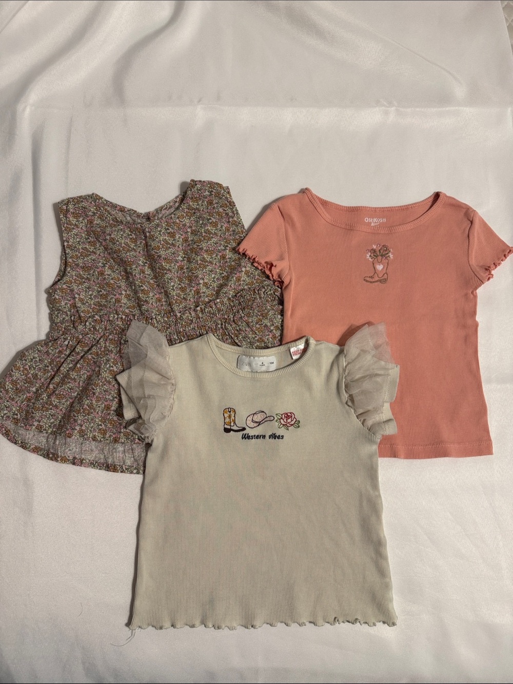 Bundle Zara & OshKosh B'gosh Short Sleeve Shirts 4T